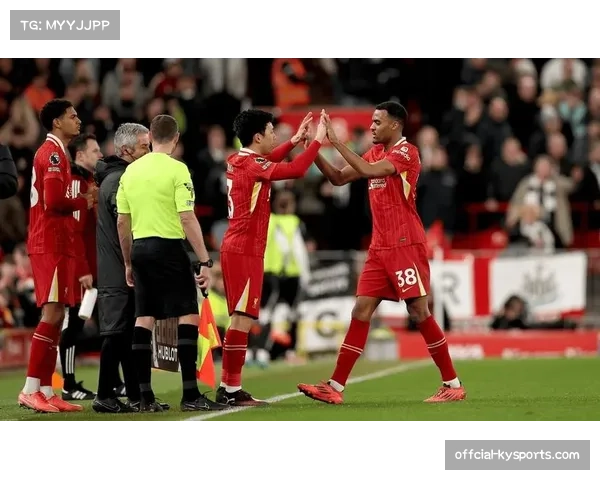 利物浦2-0客胜纽卡，距榜首阿森纳仅1分